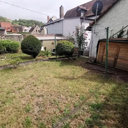 Ferienhaus Mit Garten Und Terrasse, Zentral Und Ruhig Freyburg Exterior photo