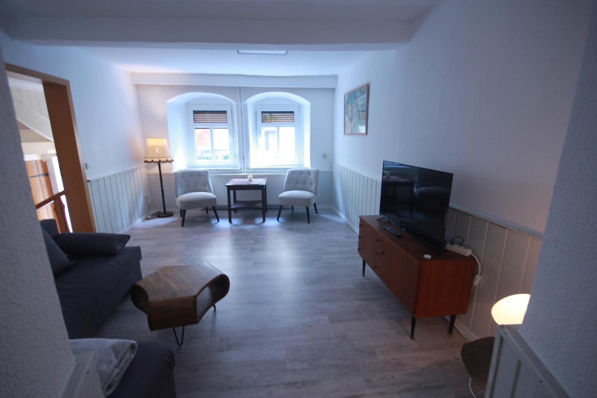 Mit Garten Und Terrasse, Zentral Und Ruhig Apartment