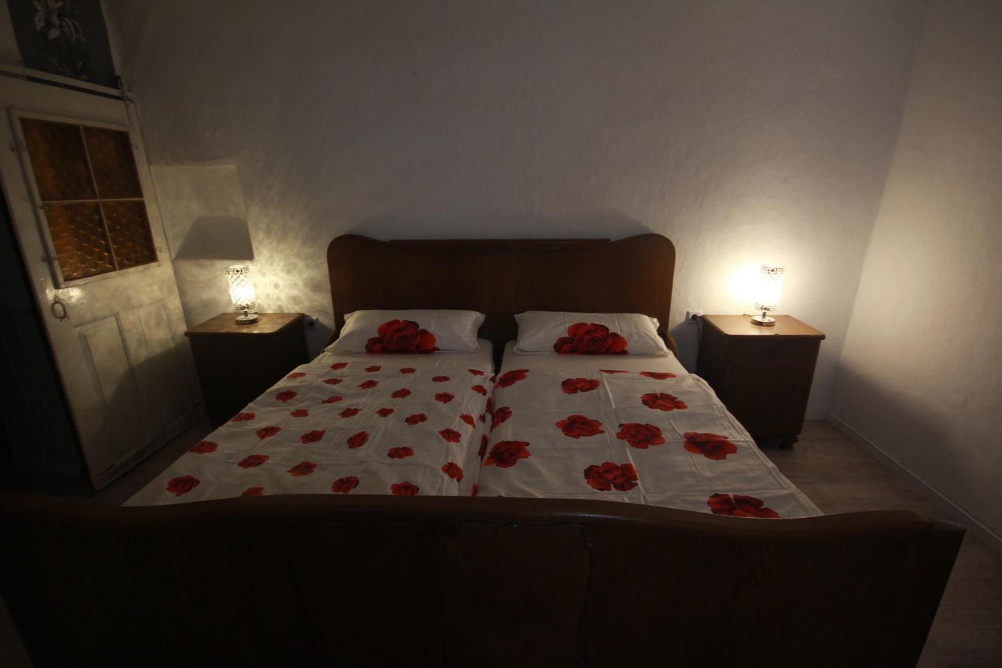 Mit Garten Und Terrasse, Zentral Und Ruhig Apartment *