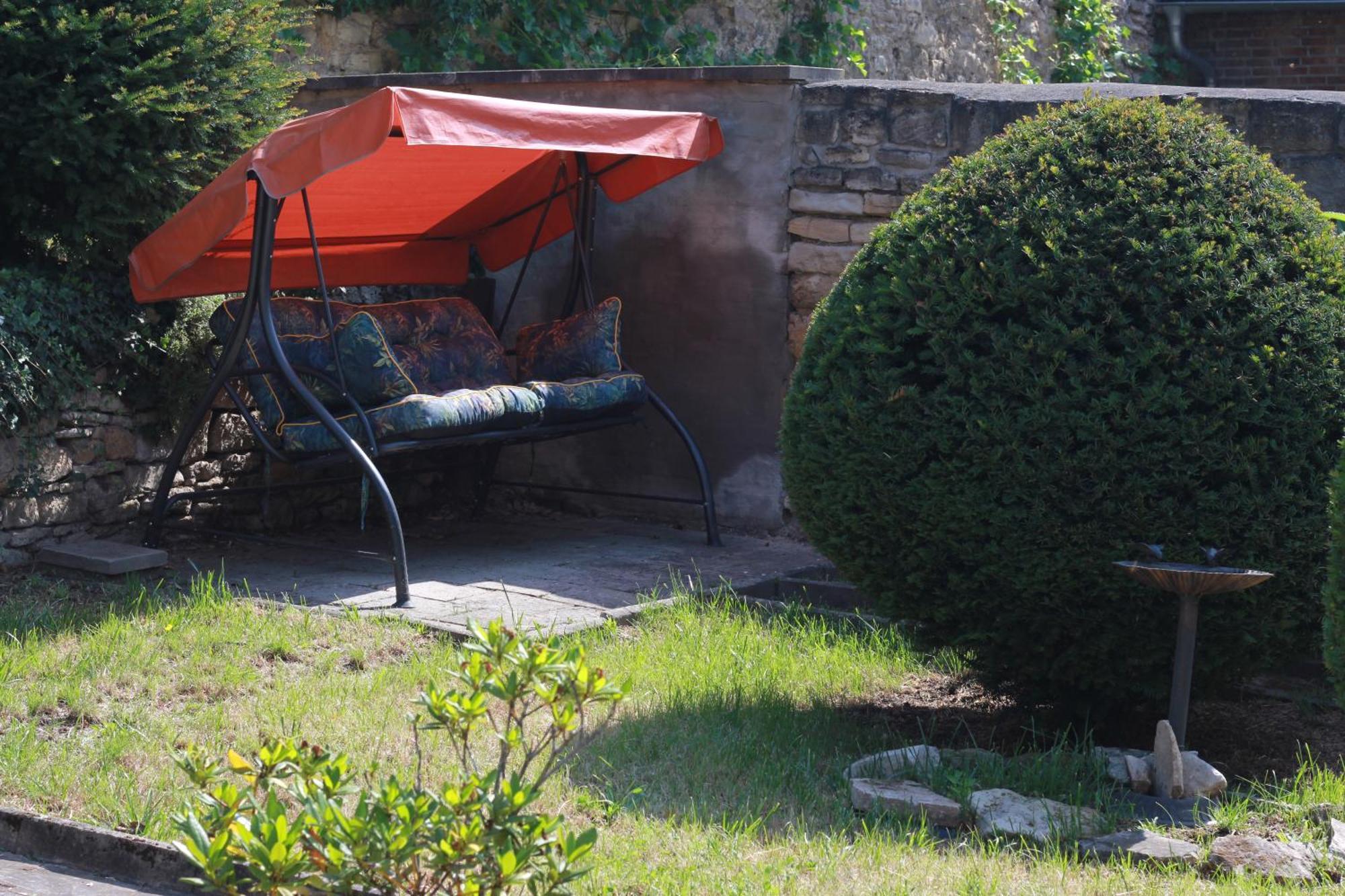 Mit Garten Und Terrasse, Zentral Und Ruhig * Freyburg