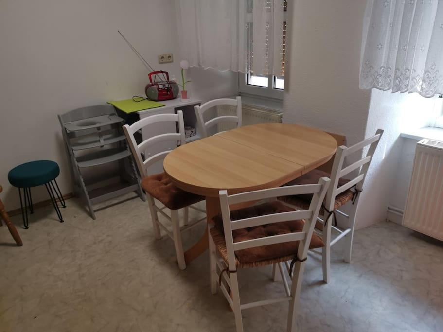 Apartment Mit Garten Und Terrasse, Zentral Und Ruhig *