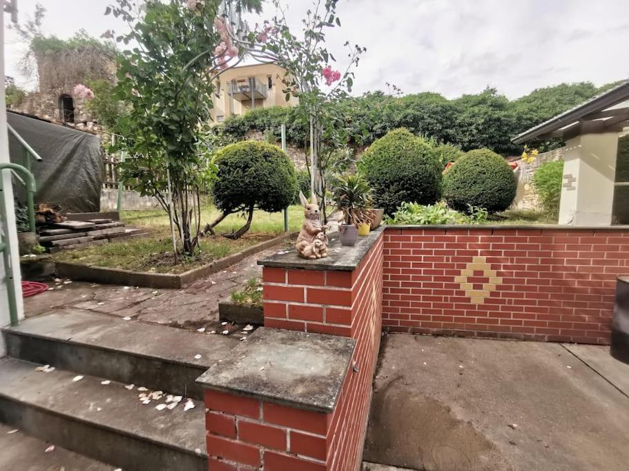 Apartment Mit Garten Und Terrasse, Zentral Und Ruhig *